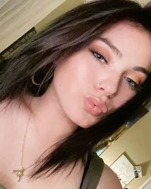 Mackenzie J OnlyFans Leaked Free Thumbnail Picture - #bU1I3Xv5ty