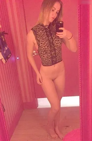 Mackenzie Lintz OnlyFans Leaked Free Thumbnail Picture - #C4BYIBsM2X