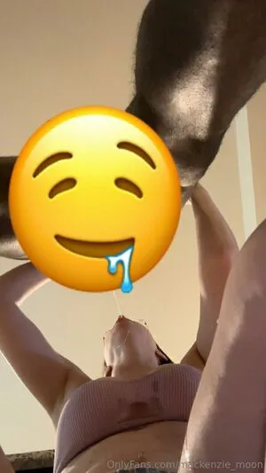 Mackenzie Moon OnlyFans Leaked Free Thumbnail Picture - #9Unxgmg3ak