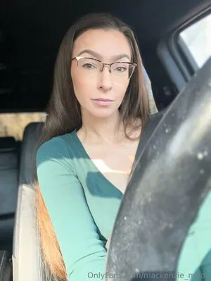 Mackenzie Moon OnlyFans Leaked Free Thumbnail Picture - #TisuWyuXlO