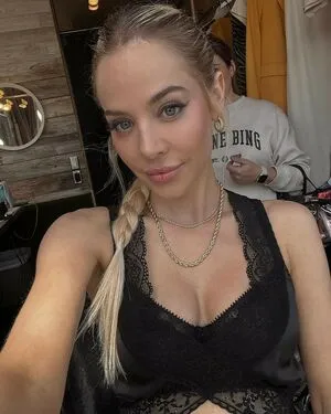 Mackenzie Porter OnlyFans Leaked Free Thumbnail Picture - #WvkLh3ybTe