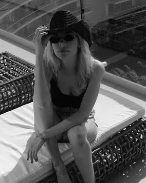 Mackenzie Porter OnlyFans Leaked Free Thumbnail Picture - #a1PbSiAbga