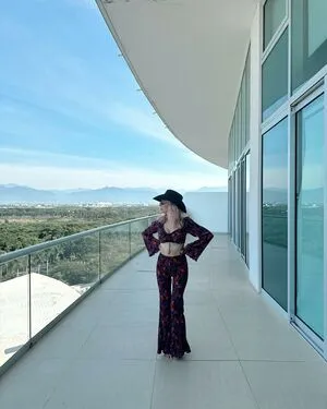 Mackenzie Porter OnlyFans Leaked Free Thumbnail Picture - #sHEXHFLf69