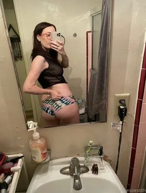 Mackenzie Stith OnlyFans Leaked Free Thumbnail Picture - #g4GUEHW8Xj