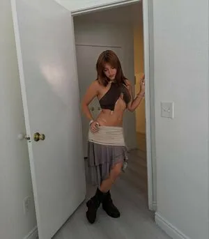 Mackenzie Ziegler OnlyFans Leaked Free Thumbnail Picture - #9GUfW5Bdae
