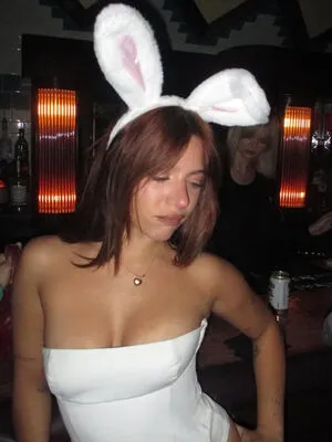 Mackenzie Ziegler OnlyFans Leaked Free Thumbnail Picture - #AlsHDUHfJ4