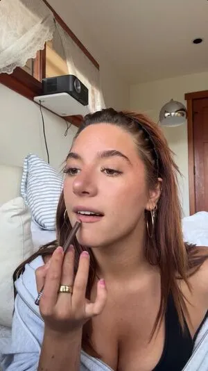 Mackenzie Ziegler OnlyFans Leaked Free Thumbnail Picture - #EqKo7cKPAJ