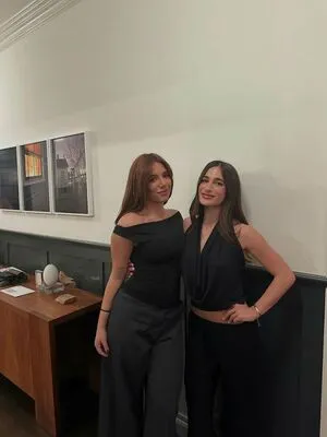 Mackenzie Ziegler OnlyFans Leaked Free Thumbnail Picture - #bhrgqrHOat