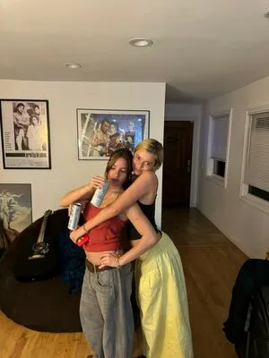 Mackenzie Ziegler OnlyFans Leaked Free Thumbnail Picture - #cgLM3ZmPD0