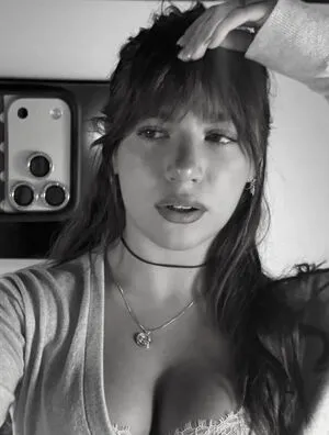 Mackenzie Ziegler OnlyFans Leaked Free Thumbnail Picture - #e2vtrxs5nC