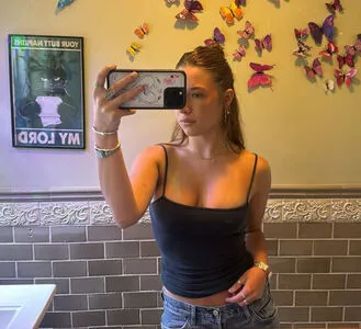 Mackenzie Ziegler OnlyFans Leaked Free Thumbnail Picture - #z5FThEfEAU