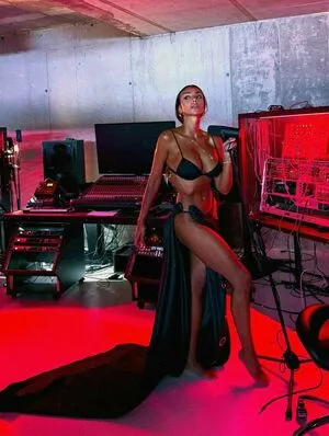 Madalina Diana Ghenea OnlyFans Leaked Free Thumbnail Picture - #sTWY0I9xyD