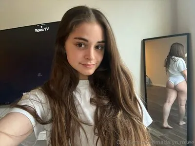 Madalyn Rosee OnlyFans Leaked Free Thumbnail Picture - #2TE8vLRNMi