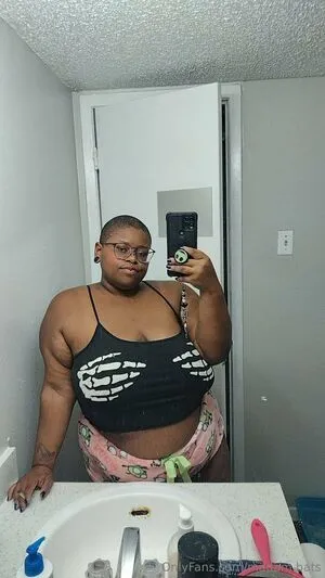 Madam Bats OnlyFans Leaked Free Thumbnail Picture - #idOnMOiWly