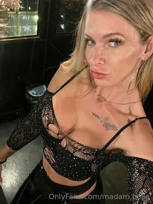 Madam Bella OnlyFans Leaked Free Thumbnail Picture - #mLhyxN0Hwl