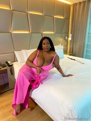 Madam Caramel OnlyFans Leaked Free Thumbnail Picture - #ERuUdIg6Lp