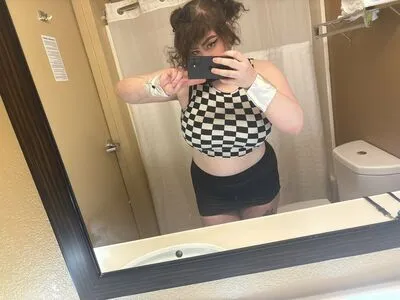 Madam Ivy OnlyFans Leaked Free Thumbnail Picture - #0Y1ZGpxp31