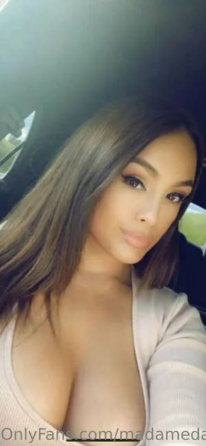 Madamedakota OnlyFans Leaked Free Thumbnail Picture - #QambdLQFpJ