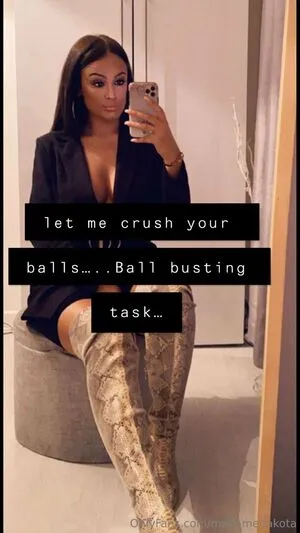 Madamedakota OnlyFans Leaked Free Thumbnail Picture - #VaEspUteXm