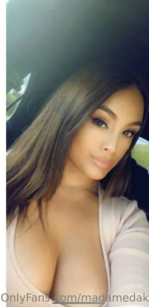 Madamedakota OnlyFans Leaked Free Thumbnail Picture - #g0t1NBZahy