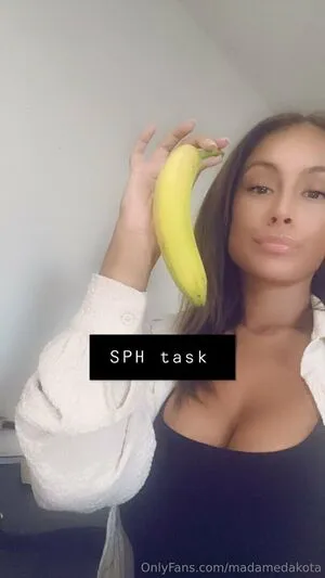 Madamedakota OnlyFans Leaked Free Thumbnail Picture - #lZpNVK51Gl