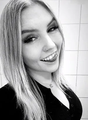 Madamefoxyy OnlyFans Leaked Free Thumbnail Picture - #2e6xhMDcGL