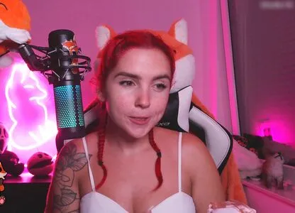 Madamefoxyy OnlyFans Leaked Free Thumbnail Picture - #IEJwn1rogY