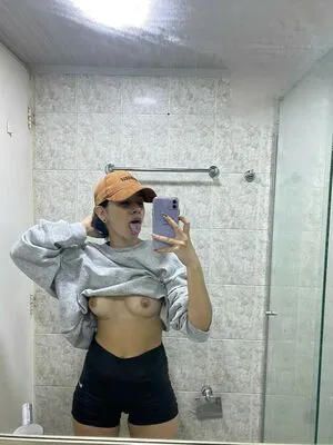 Maddiamoreti OnlyFans Leaked Free Thumbnail Picture - #MmkaegZozq