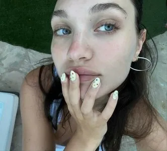 Maddie Ziegler OnlyFans Leaked Free Thumbnail Picture - #ASgR3gy7Of
