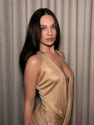 Maddie Ziegler OnlyFans Leaked Free Thumbnail Picture - #c3ad386fut