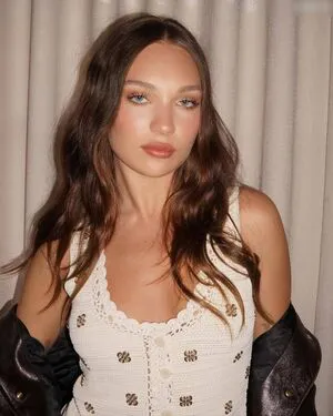 Maddie Ziegler OnlyFans Leaked Free Thumbnail Picture - #rMUKGmRF7C