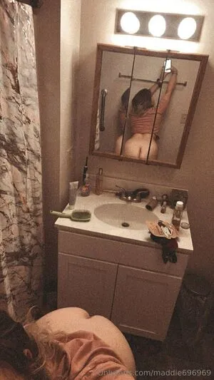 Maddie696969 OnlyFans Leaked Free Thumbnail Picture - #y4a6PVRPmO