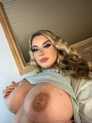 Maddiecaddymae OnlyFans Leaked Free Thumbnail Picture - #zeRIlomztL