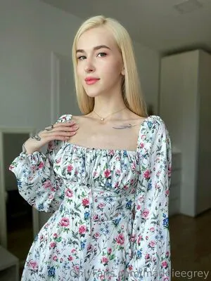 Maddieegrey OnlyFans Leaked Free Thumbnail Picture - #Z5PlEYSW8I