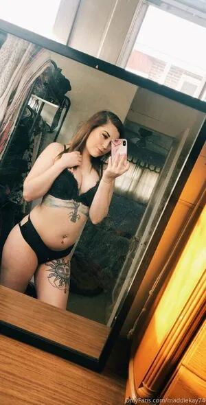 Maddiekay Xoxo OnlyFans Leaked Free Thumbnail Picture - #Mu5JEf1x4m
