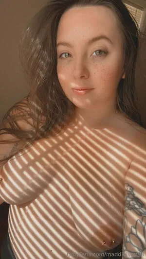 Maddielynn98 OnlyFans Leaked Free Thumbnail Picture - #o0s380HHTq