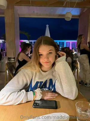 Maddiemasonxo OnlyFans Leaked Free Thumbnail Picture - #RbbTq4mBIO