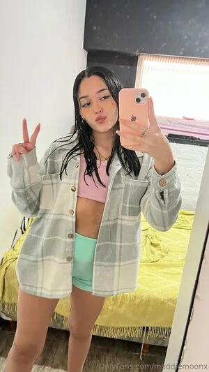 Maddiemoonx OnlyFans Leaked Free Thumbnail Picture - #39p0V82Eo0