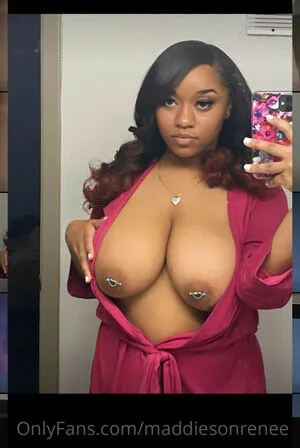 Maddiesonrenee OnlyFans Leaked Free Thumbnail Picture - #55qtVjtJnv