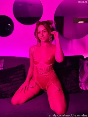 Maddiexmyles OnlyFans Leaked Free Thumbnail Picture - #9135x79Ewv