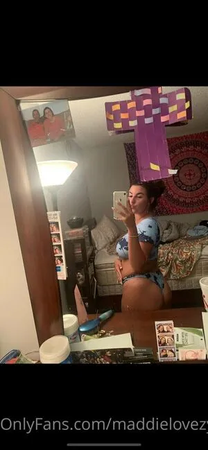 Maddiexofree OnlyFans Leaked Free Thumbnail Picture - #UlEnAUE57t