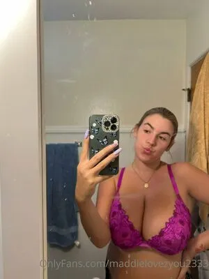 Maddiexofree OnlyFans Leaked Free Thumbnail Picture - #wYy2ZZLahd