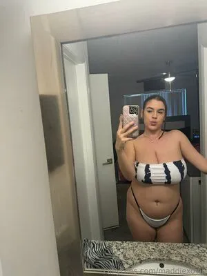 Maddiexovip OnlyFans Leaked Free Thumbnail Picture - #7Oru3Gvyk8