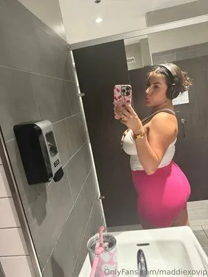 Maddiexovip OnlyFans Leaked Free Thumbnail Picture - #sZvonkK9b2