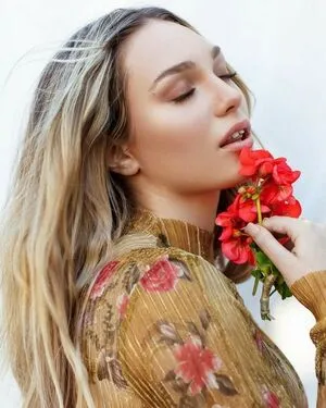 Maddieziegler OnlyFans Leaked Free Thumbnail Picture - #ckYHrqLXNa