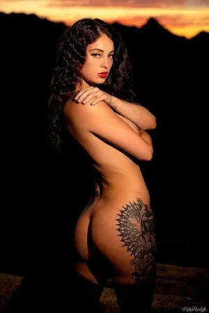 Maddy May OnlyFans Leaked Free Thumbnail Picture - #LMKX37Yma0