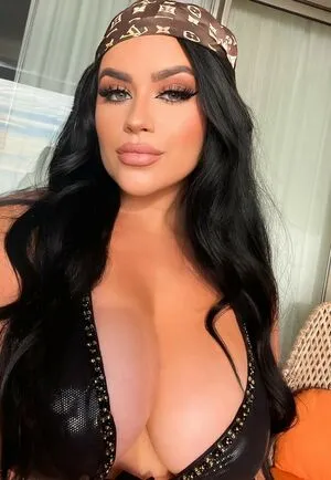 Maddy Perkins OnlyFans Leaked Free Thumbnail Picture - #raneThe5DS