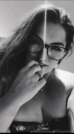Maddylane18 OnlyFans Leaked Free Thumbnail Picture - #kfwx86B5N1