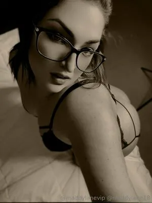 Maddylane18 OnlyFans Leaked Free Thumbnail Picture - #s1V6tOkpOX