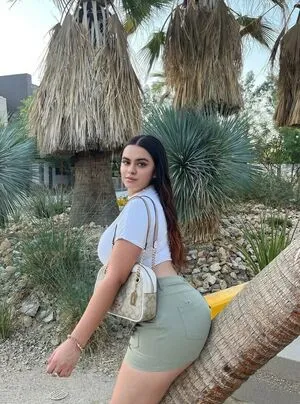 Madeinnheavenn OnlyFans Leaked Free Thumbnail Picture - #1Pur33aRcI